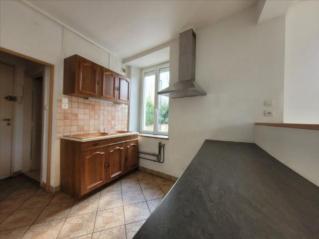 Location Appartement 2 pièces 70m²