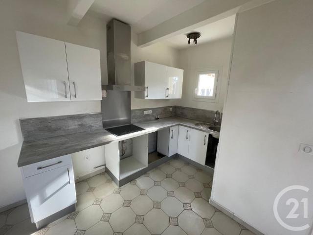 Location Appartement 2 pièces 70m² GEMENOS 13420