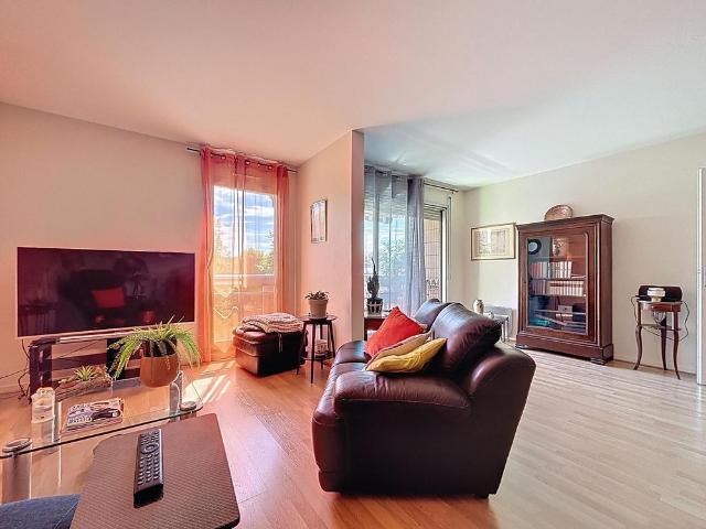 Location Appartement 2 pièces 70m² DIJON 21000