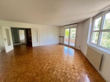 Location Appartement 2 pièces 70m² NEUVILLE SUR SAONE 69250