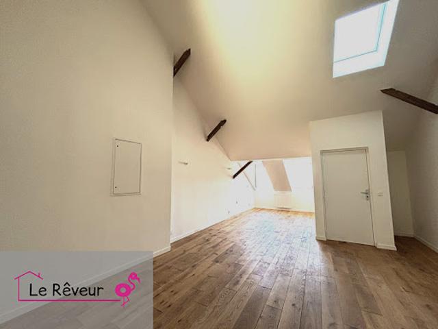 Location Appartement 2 pièces 71 m2 Luxeuil les Bains