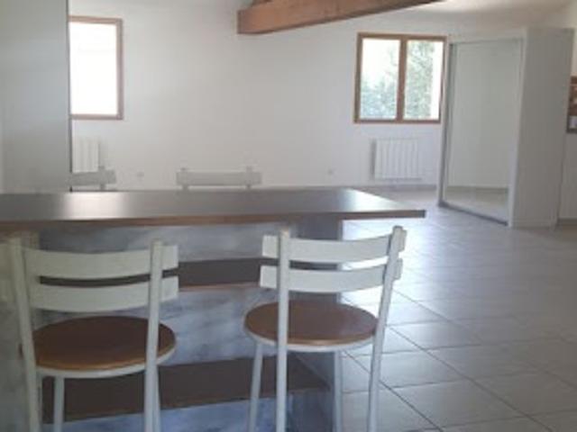 Location Appartement 2 pièces 75 m2 Renage