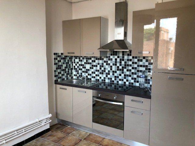 Location Appartement 2 pièces 75m²