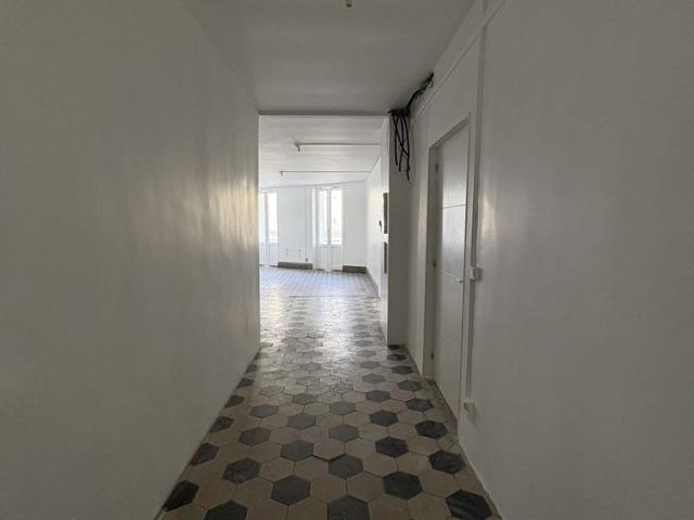 Location Appartement 2 pièces 75m² CASTELNAUDARY 11400