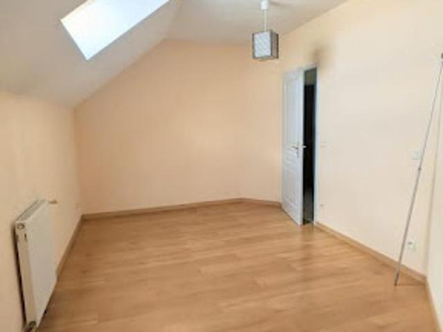 Location Appartement 2 pièces 78.11 m2 Gruffy