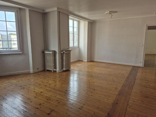 Location Appartement 2 pièces 78m² LILLE 59800