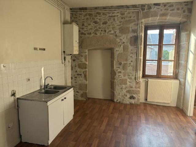 Location Appartement 2 pièces 78m² LIMOGES 87000