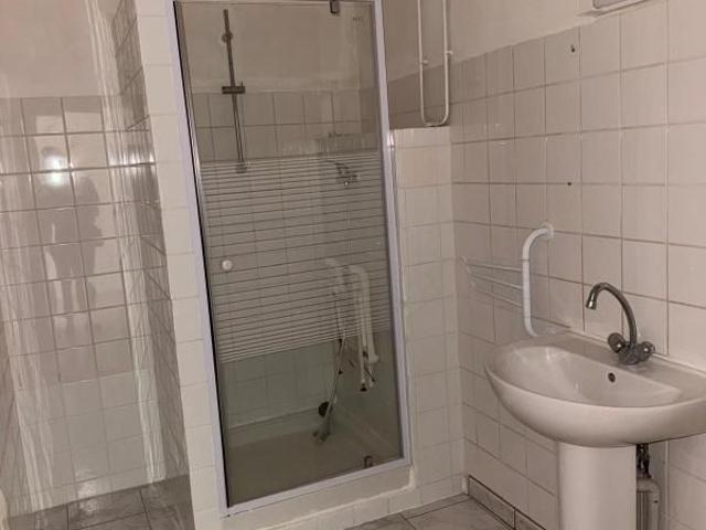 Location Appartement 2 pièces 78m² ROBIAC ROCHESSADOULE 30160