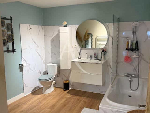 Location Appartement 2 pièces 92.92 m2 Trelaze