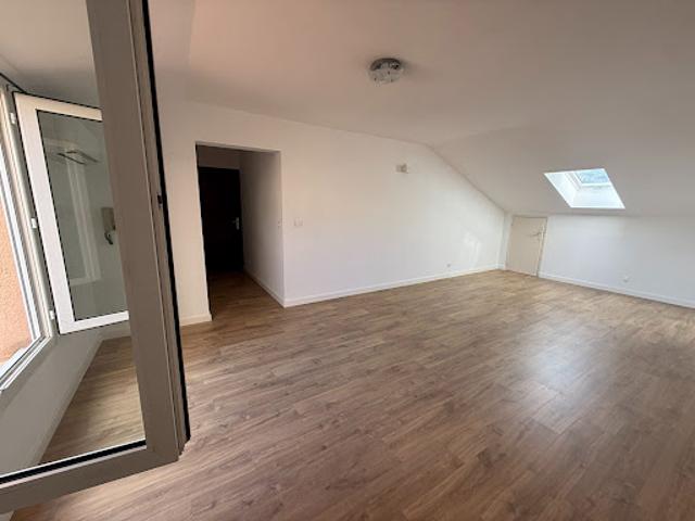 Location Appartement 2 pièces 47 m2 Bastia