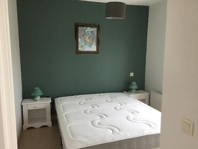 Location Appartement 2 pièces 0 m2 Saint Quentin de Baron