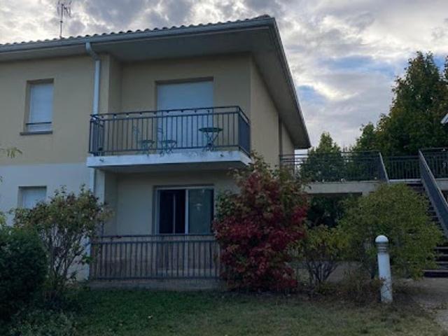 Location Appartement 2 pièces 0 m2 Saint Quentin de Baron