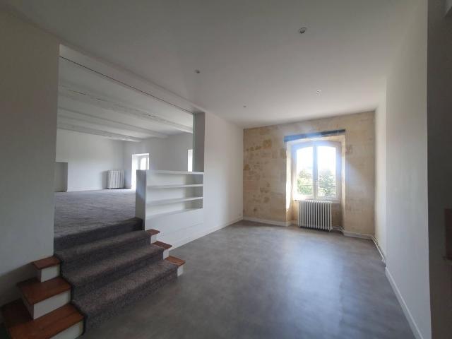 Location Appartement 2 pièces 129m² BORDEAUX 33000