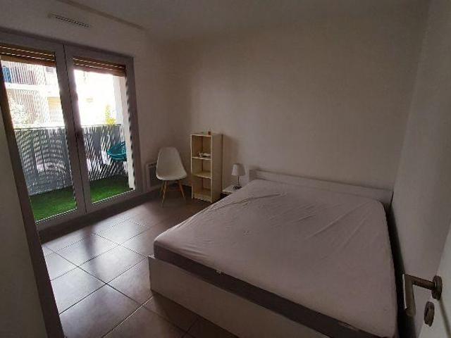 Location appartement 2 pièces 13006 Marseille