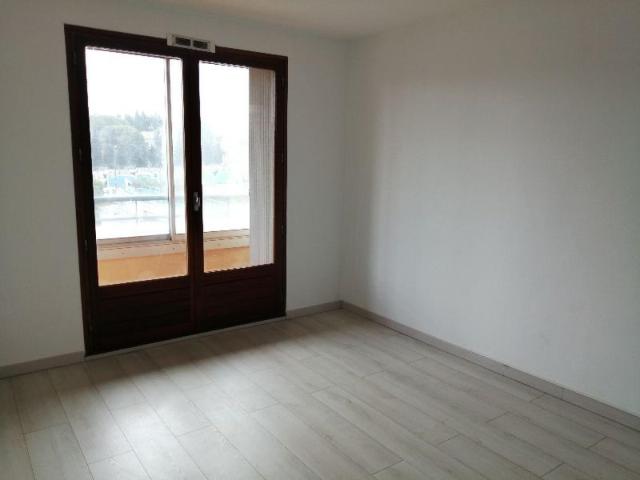 Location appartement 2 pièces 13014 Marseille