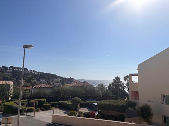 Location Appartement 1 pièce 19 m2 Sanary sur Mer