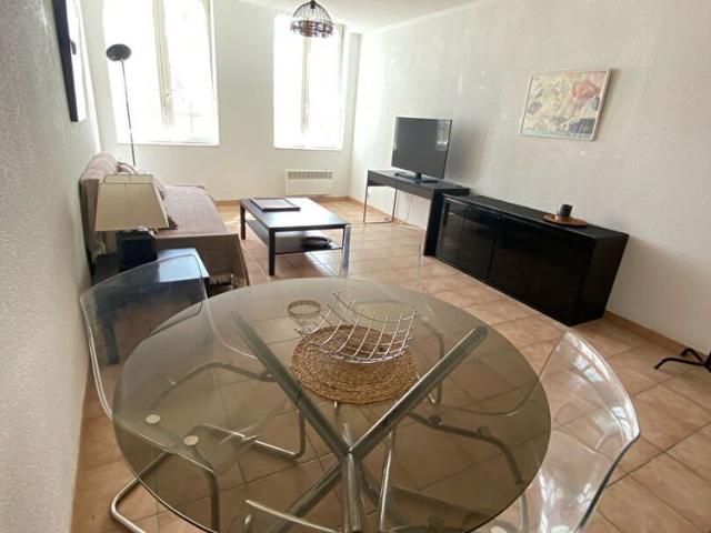 Location appartement, 2 pièces, 1 chambre, surface 53m²