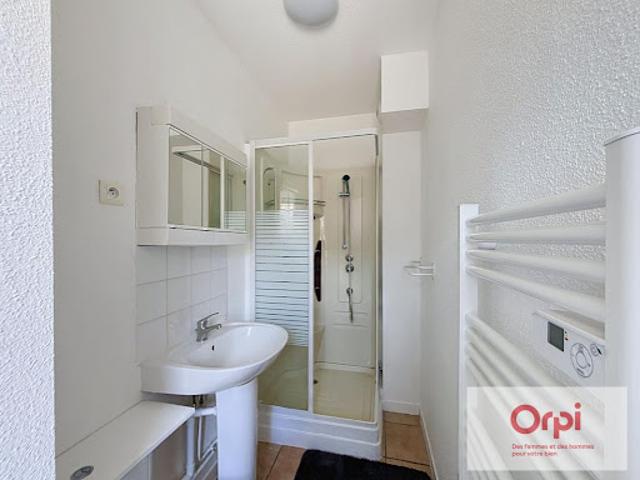 Location Appartement 2 pièces 23.78 m2 Montluçon