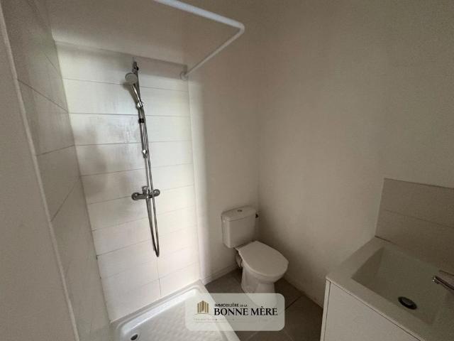 Location Appartement 2 pièces 23m² MARSEILLE 14ème