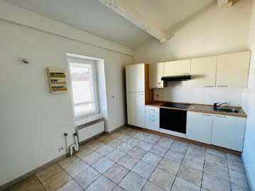 Location Appartement 2 pièces 21 m2 La Destrousse