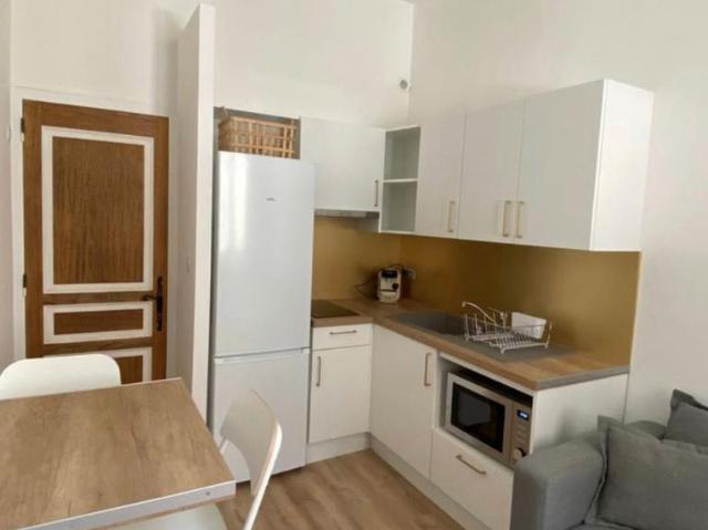 Location Appartement 2 pièces 21m² BORDEAUX 33000