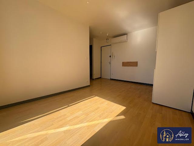 Location Appartement 2 pièces 27.75 m2 Neuvic