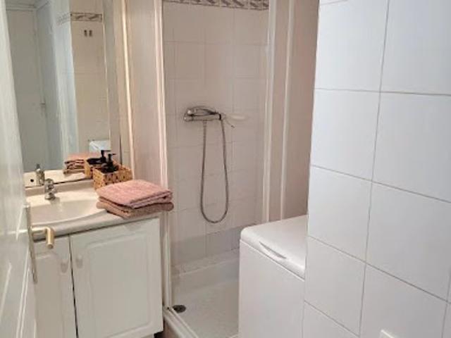 Location Appartement 2 pièces 27 m2 Le golfe juan