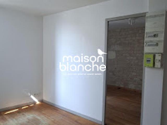 Location Appartement 2 pièces 27 m2 Surgères