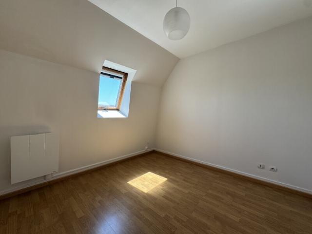 location appartement 2 pièces 27 m² orleans: t2 de 27.45 m² | 12333 durand montouché