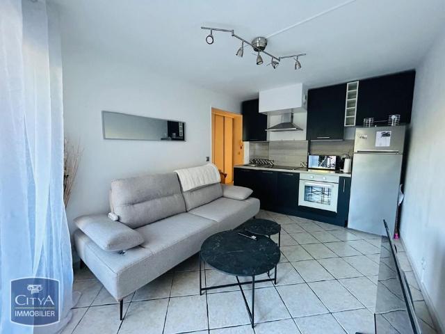 Location Appartement 2 pièces 27m² GRASSE 06130