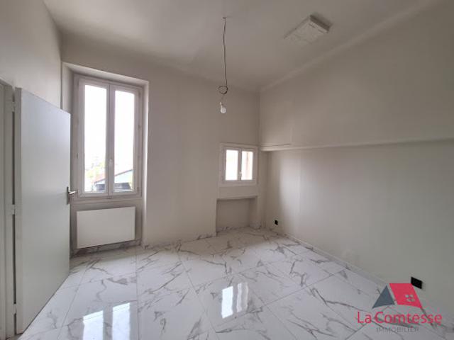 Location Appartement 2 pièces 24.36 m2 Marseille 10ème
