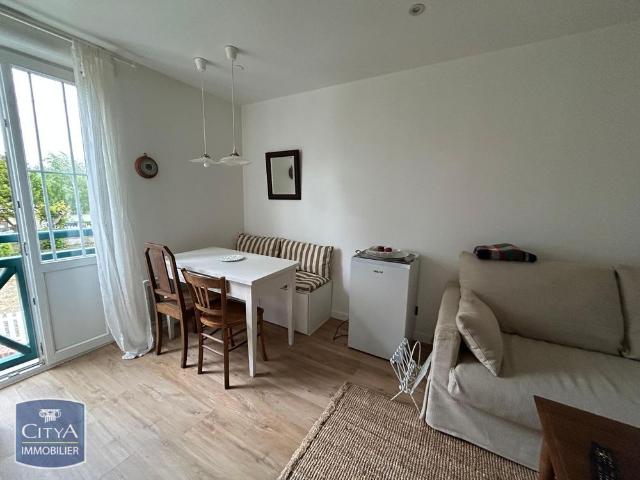 Location Appartement 2 pièces 24m² BENERVILLE SUR MER 14910