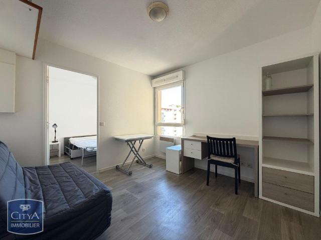 Location Appartement 2 pièces 24m² ST ETIENNE 42100
