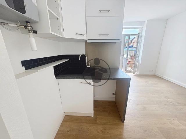 Location Appartement 2 pièces 25 m2 à Saint Quentin