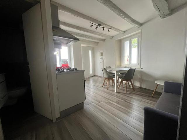 Location Appartement 2 pièces 25 m2 Bons en Chablais