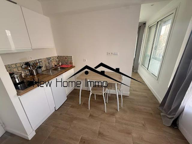 Location Appartement 2 pièces 25 m2 Marseille 5ème