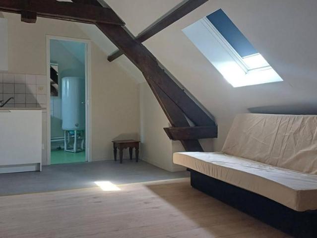 Location Appartement 2 pièces 25m² NOYON 60400