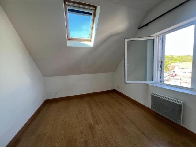 Location Appartement 2 pièces 25m² PIERRES 28130