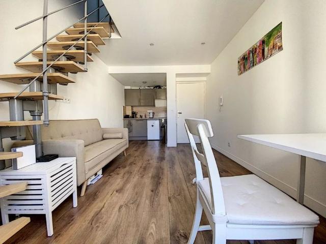 Location Appartement 2 pièces 26 m2 à Nice