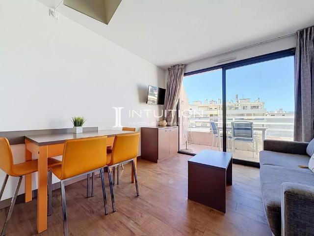 Location Appartement 2 pièces 26m² CANNES 06400