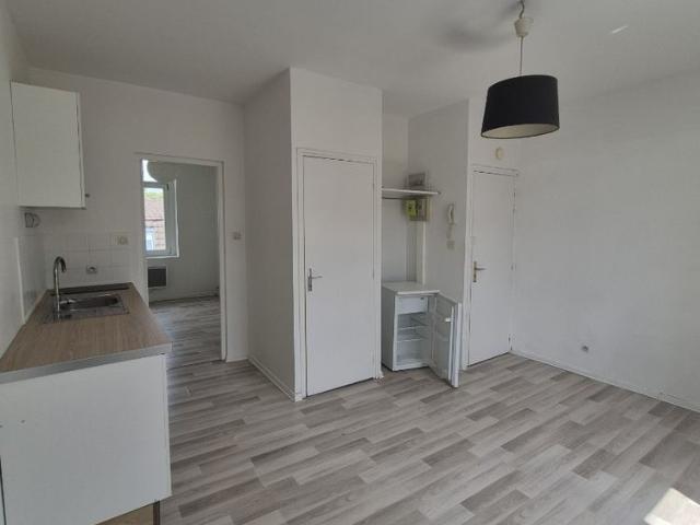 Location Appartement 2 pièces 26m² LILLE 59800