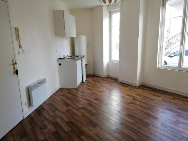 Location Appartement 2 pièces 26m² NANTES 44000