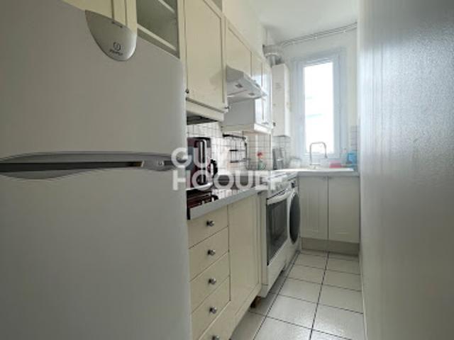 Location Appartement 2 pièces 28.4 m2 Arcueil