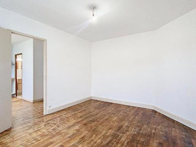 Location Appartement 2 pièces 28 m2 Chatenois