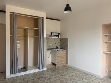 Location appartement 2 pièces, 28.00m², Cordes sur Ciel