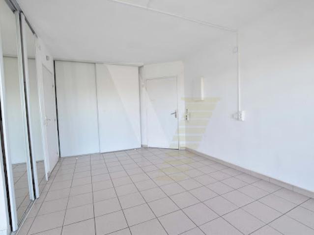 Location Appartement 2 pièces 28.14 m2 Beziers
