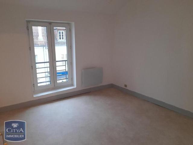 Location Appartement 2 pièces 28m² CHATEAU THIERRY 02400