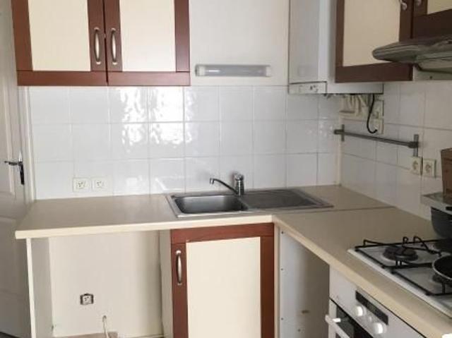 Location Appartement 2 pièces 28m² ST ETIENNE 42100