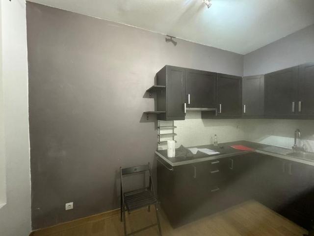 Location appartement 2 pièces, 29.01m², Issy les Moulineaux