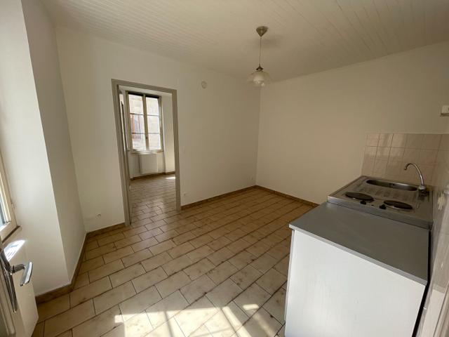 Location appartement 2 pièces, 29.10m², Nîmes